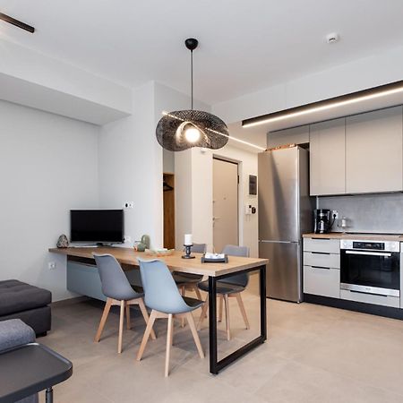 Cozy Apartment In Kalamaria, Салоники Экстерьер фото